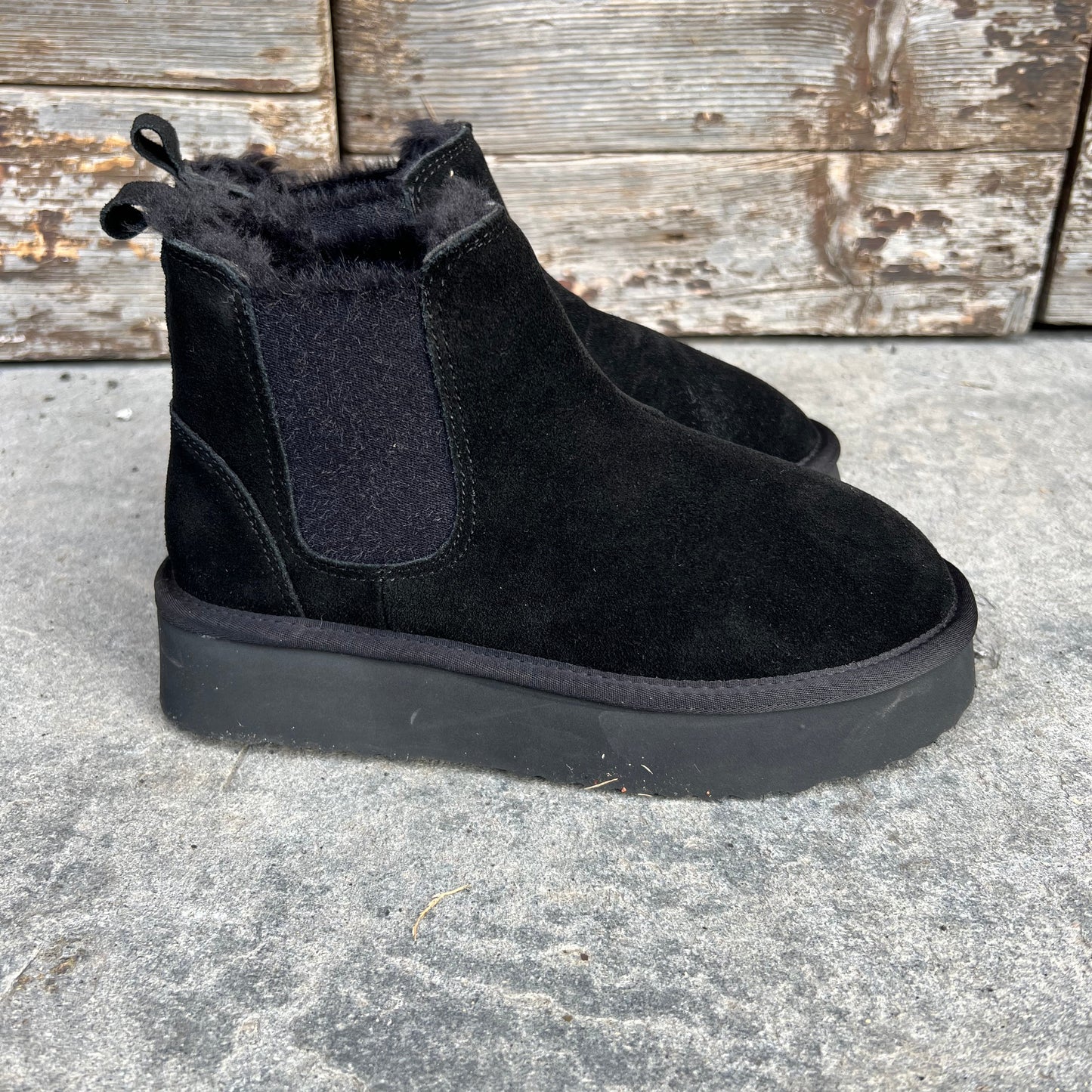 BEATLES // PLATFORM IN PELLE