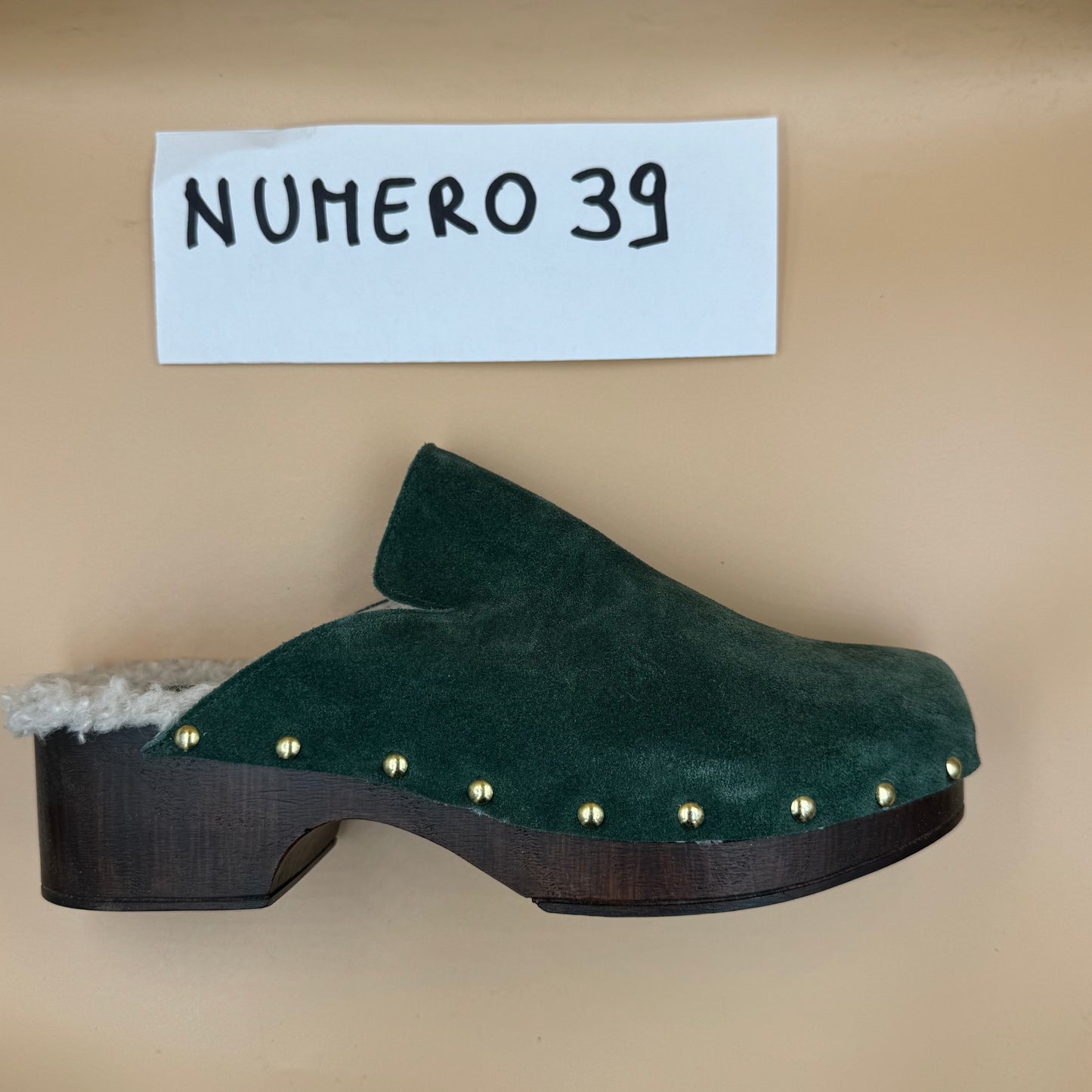 ZOCCOLI SCONTATISSIMI 39