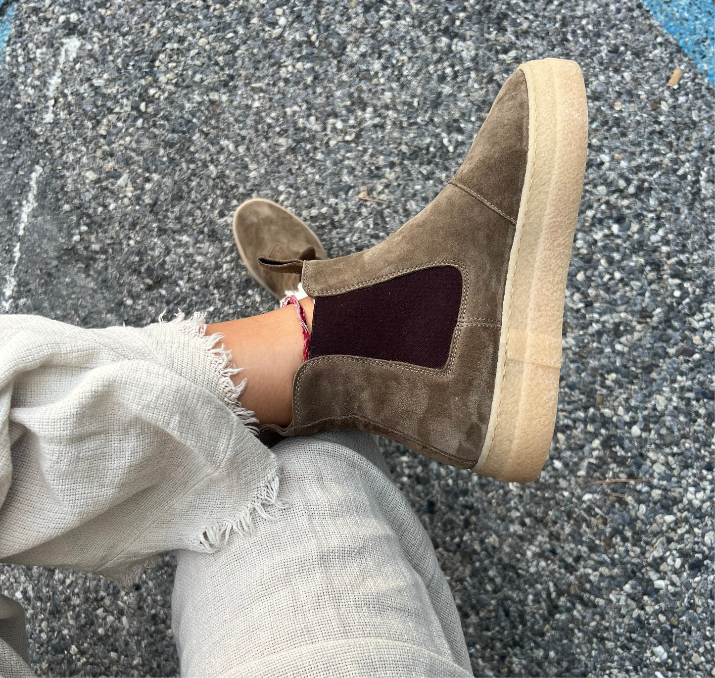 BEATLES IN CAMOSCIO // MUSE