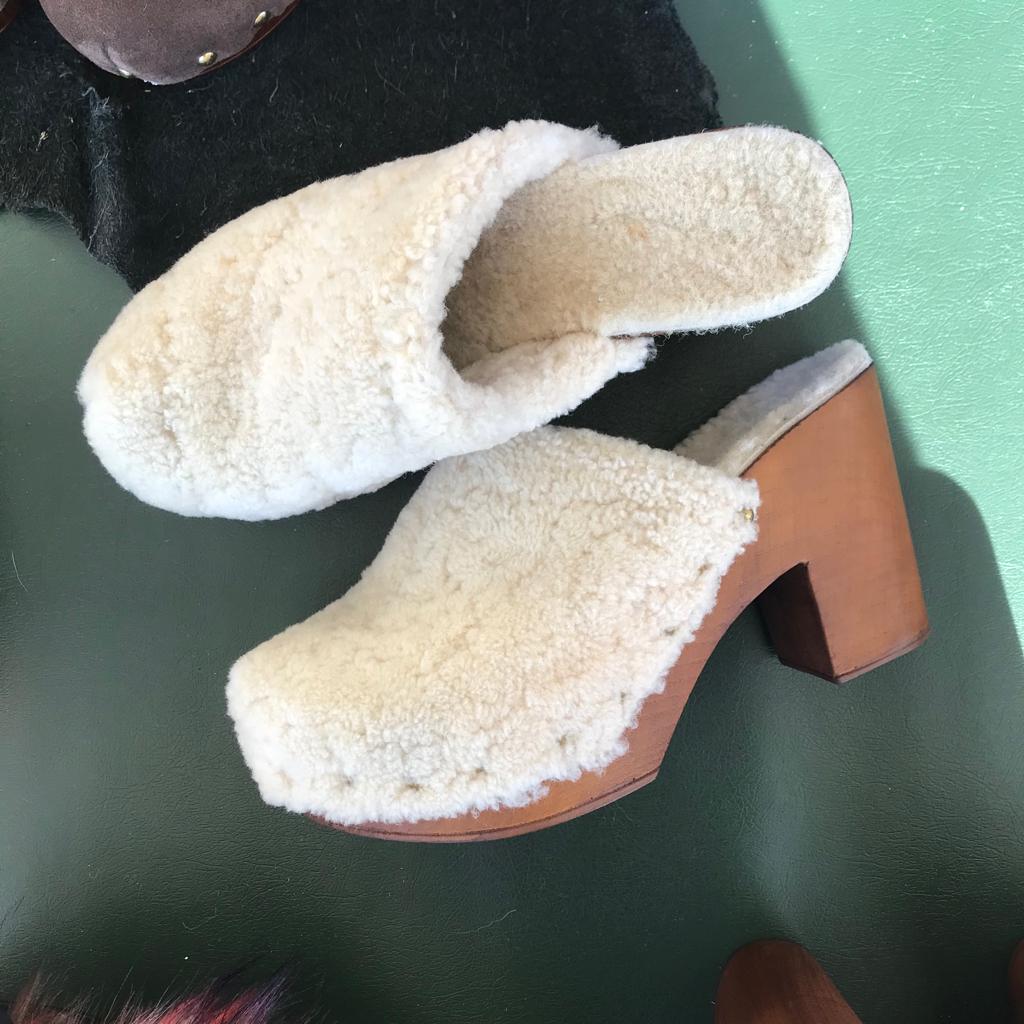 ZOCCOLO CON TACCO 10 CM