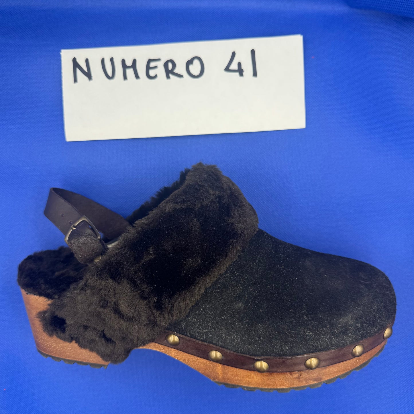 ZOCCOLI SCONTATISSIMI 41