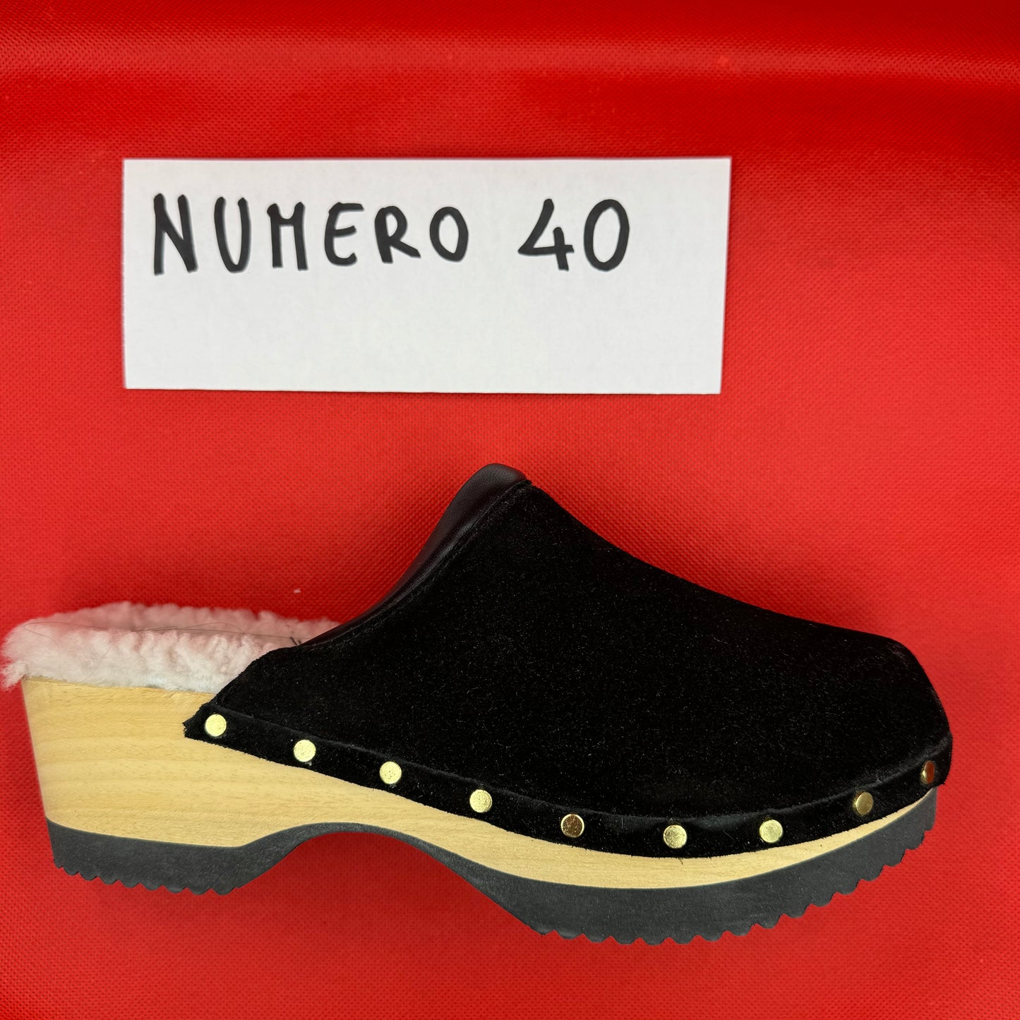 ZOCCOLI SCONTATISSIMI 40