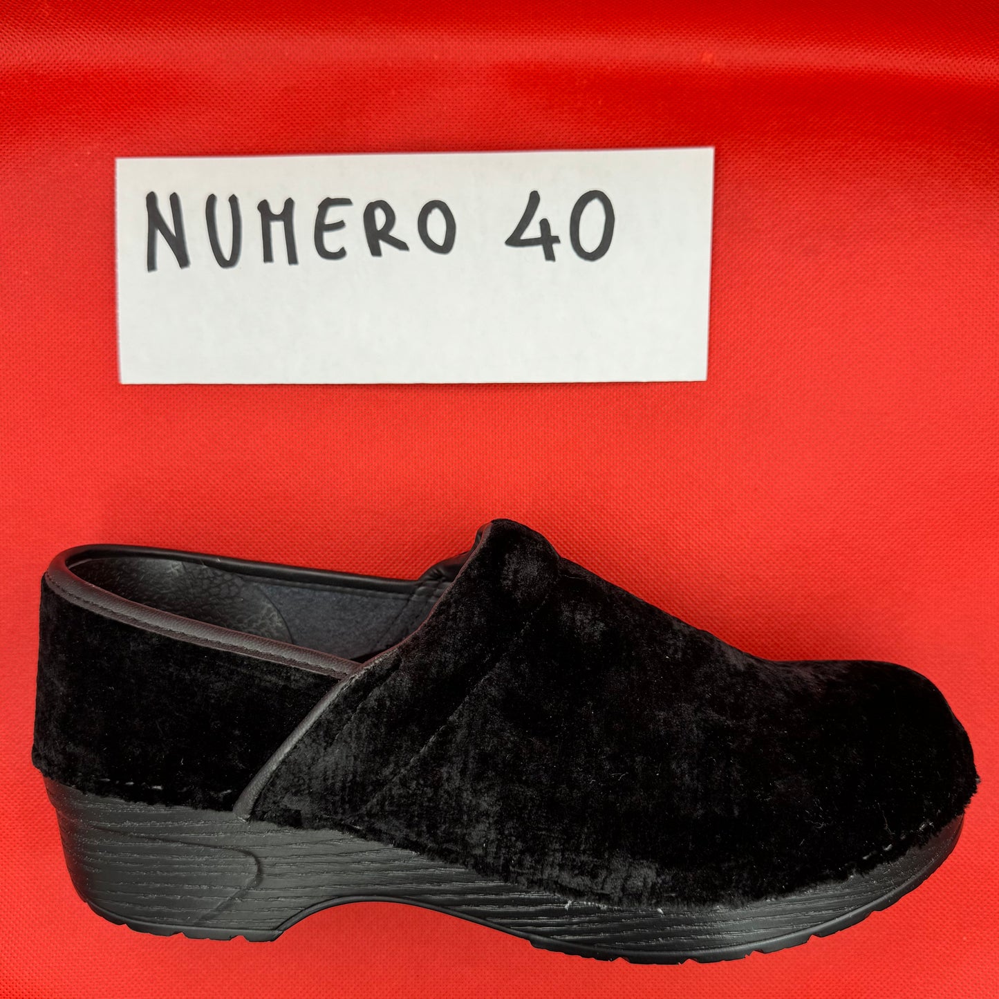 ZOCCOLI SCONTATISSIMI 40