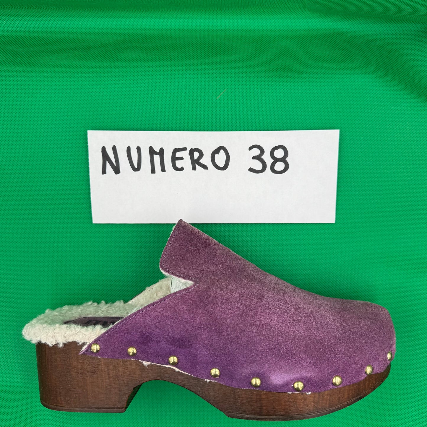 ZOCCOLI SCONTATISSIMI 38