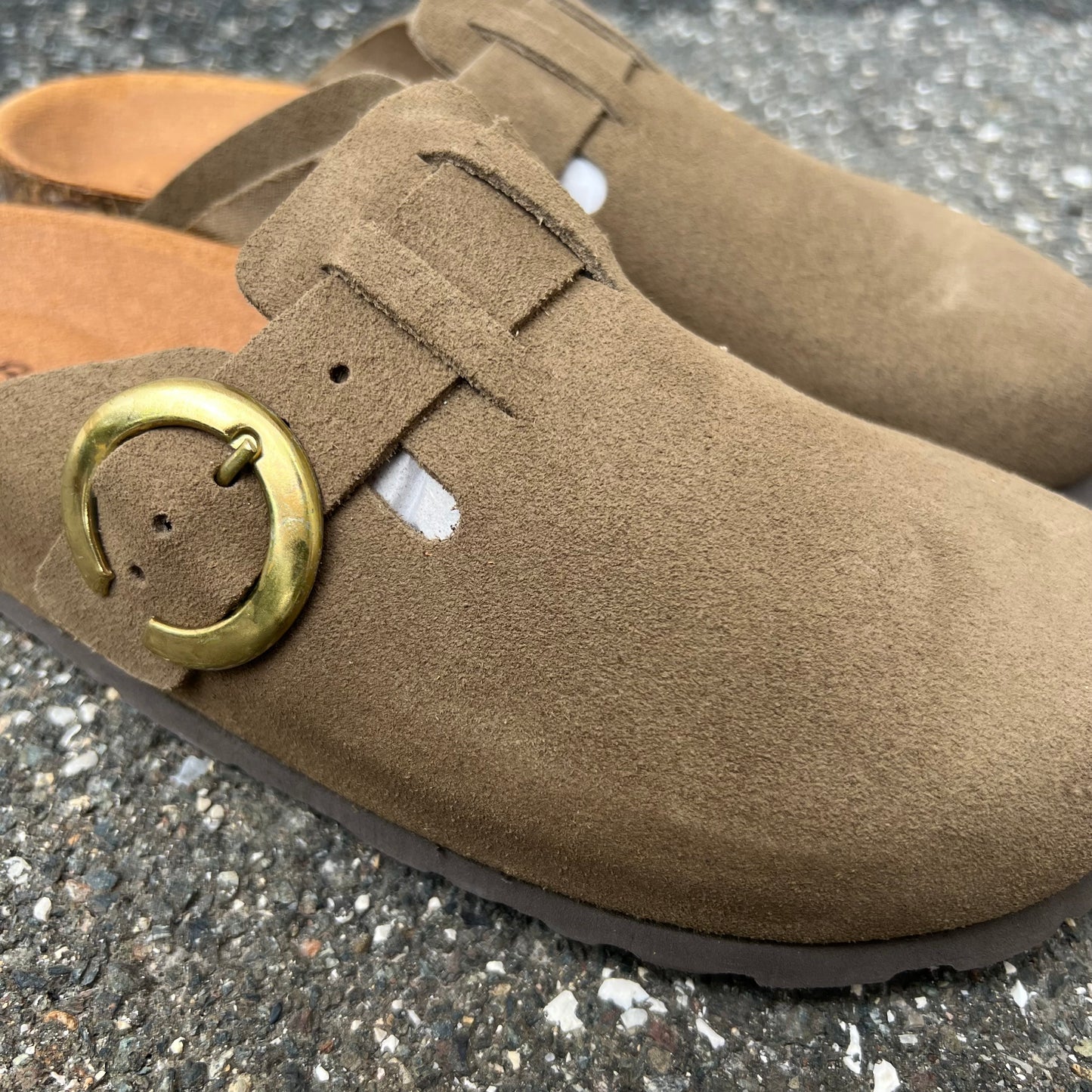 SABOT IN CROSTA CON FIBBIA A C