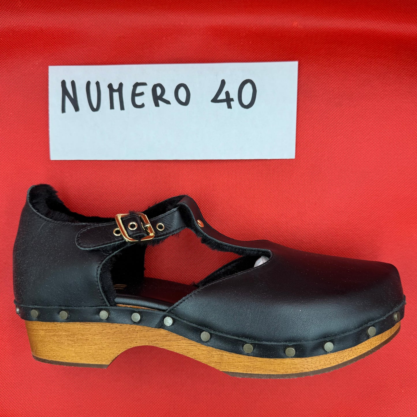 ZOCCOLI SCONTATISSIMI 40