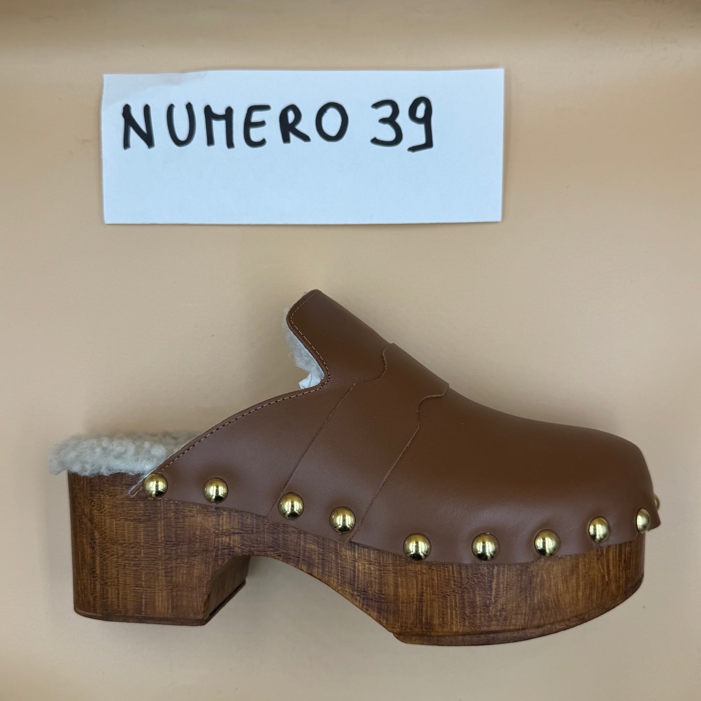 ZOCCOLI SCONTATISSIMI 39