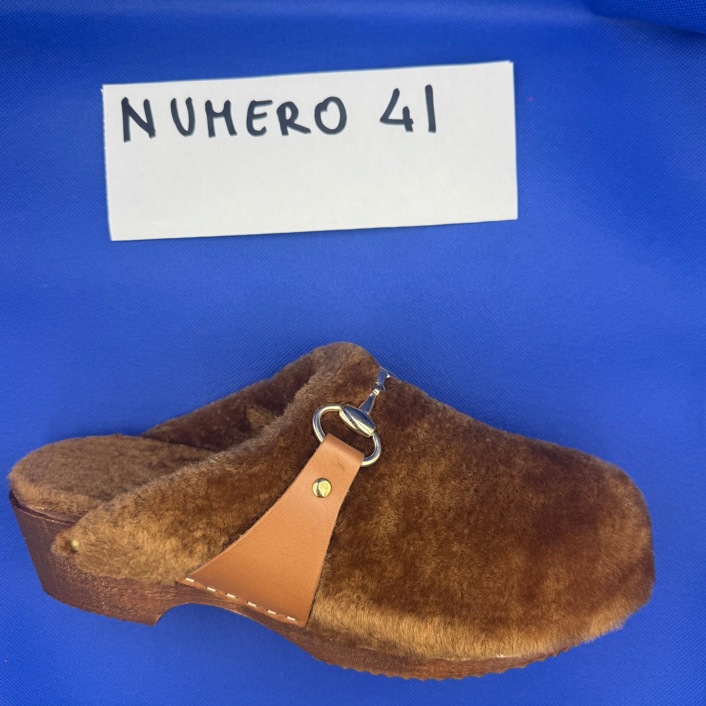 ZOCCOLI SCONTATISSIMI 41