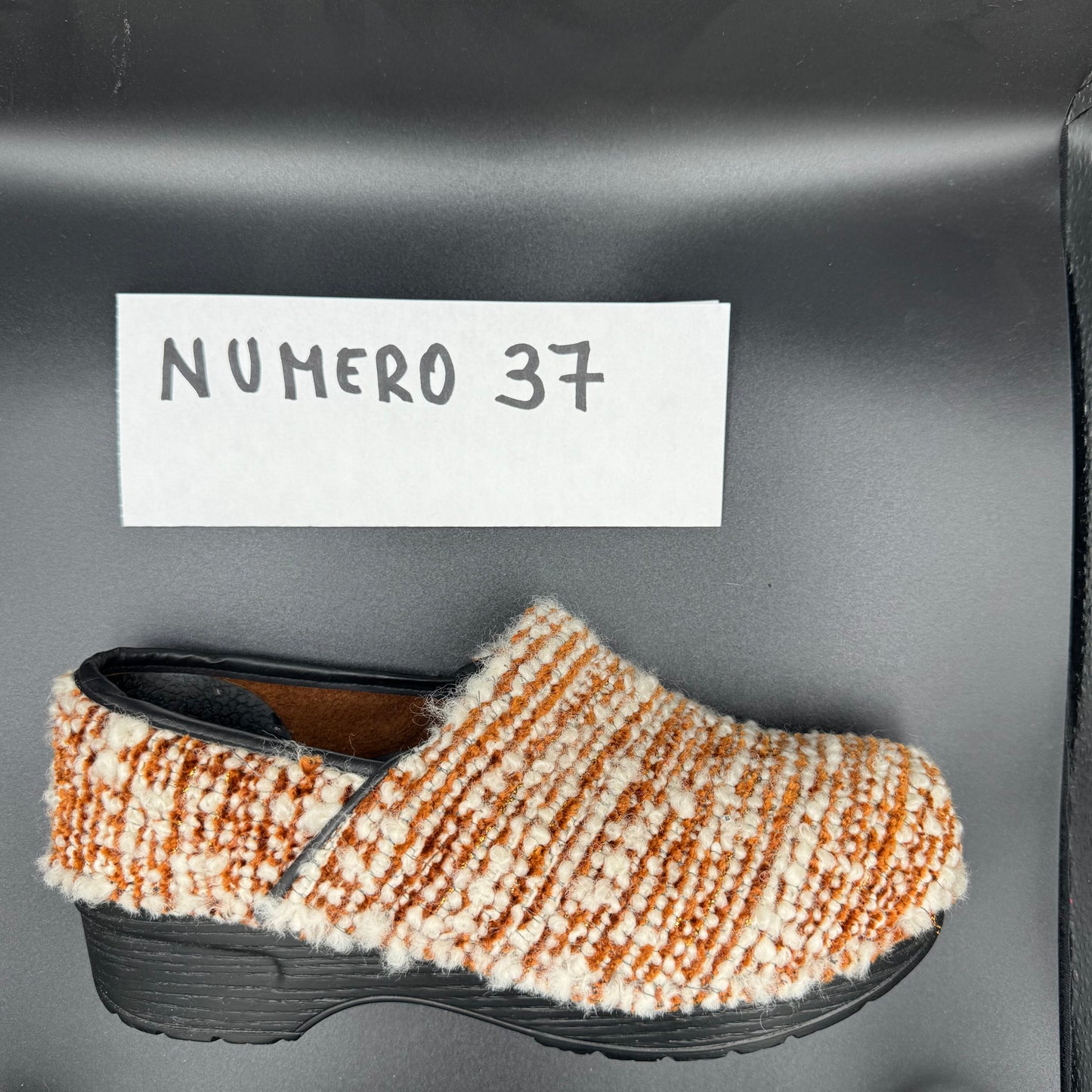 ZOCCOLI SCONTATISSIMI 37