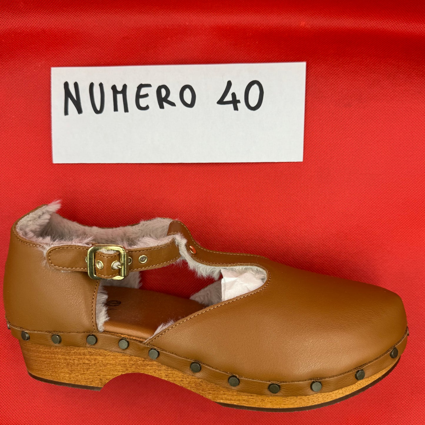 ZOCCOLI SCONTATISSIMI 40