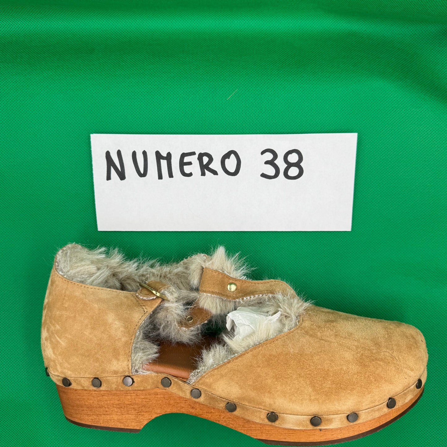 ZOCCOLI SCONTATISSIMI 38