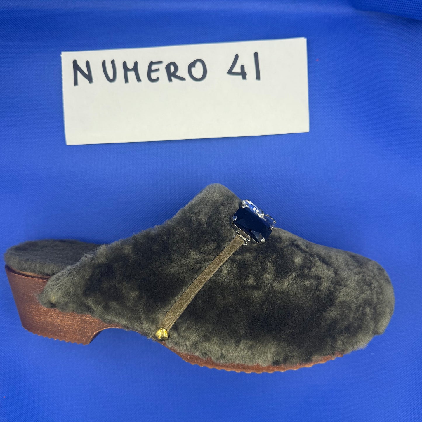 ZOCCOLI SCONTATISSIMI 41