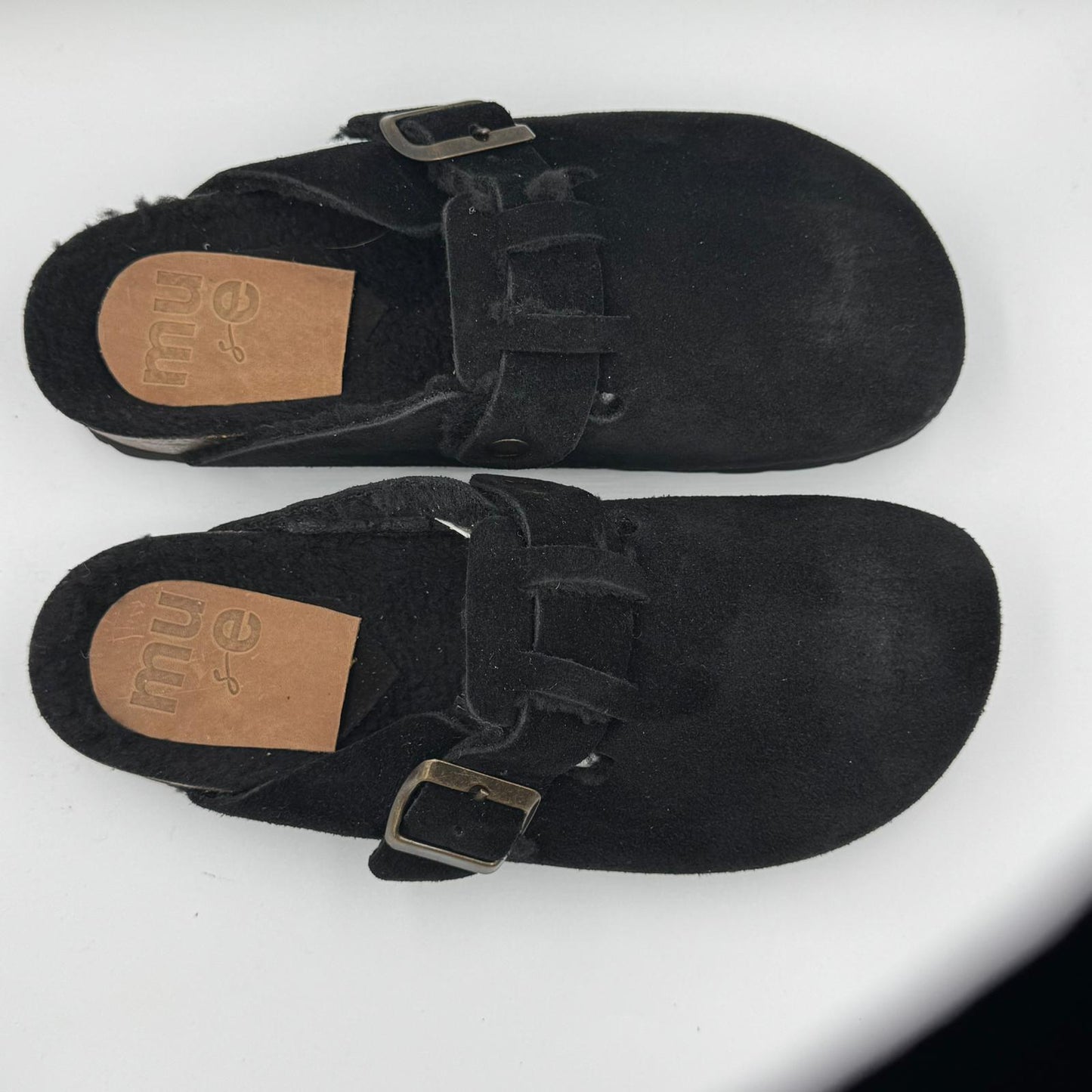 SABOT IN CROSTA DI CAMOSCIO CON PELLICCIA //