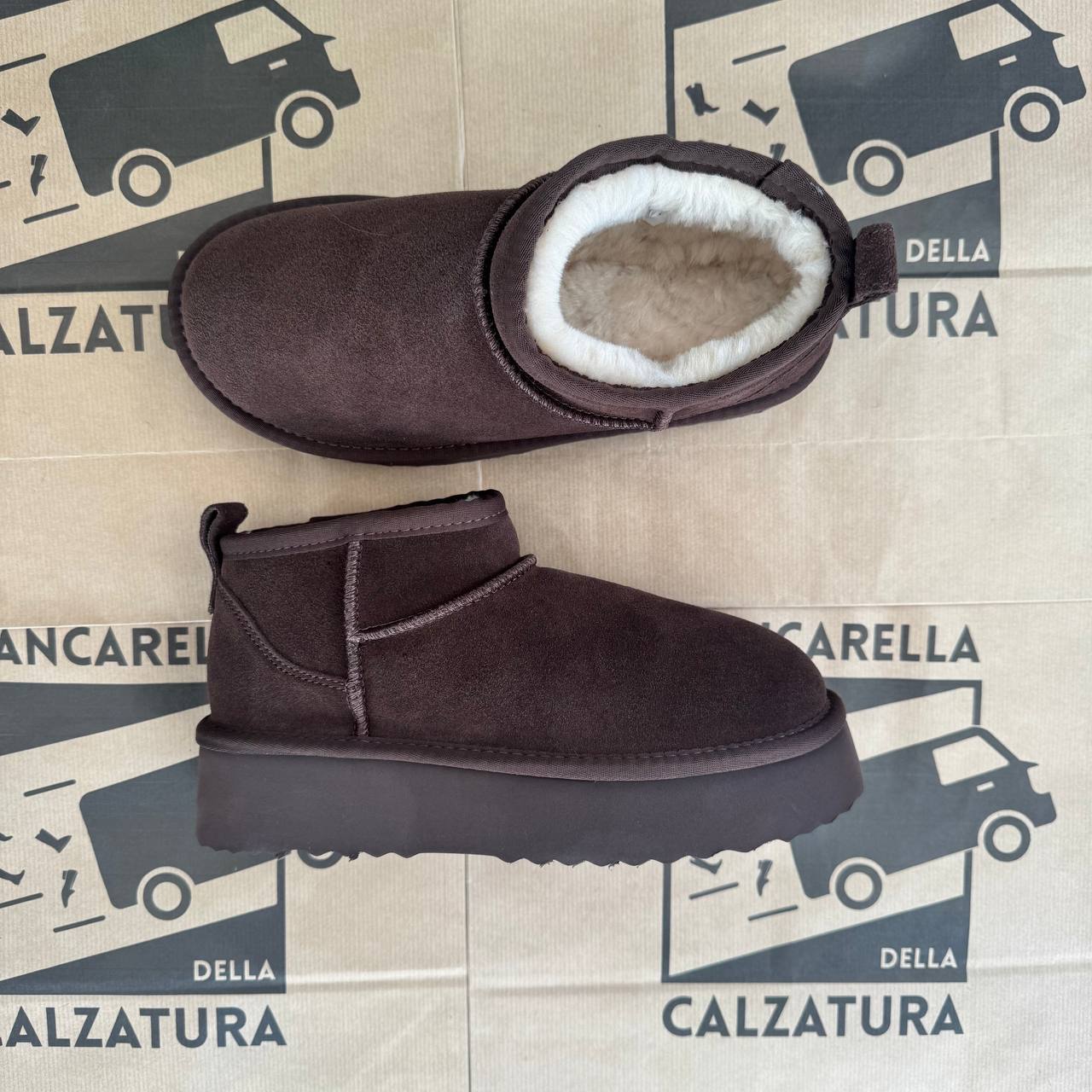 MINI // PLATFORM IN PELLE