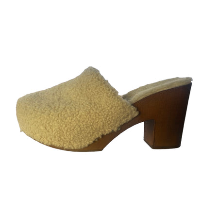 ZOCCOLO CON TACCO 10 CM